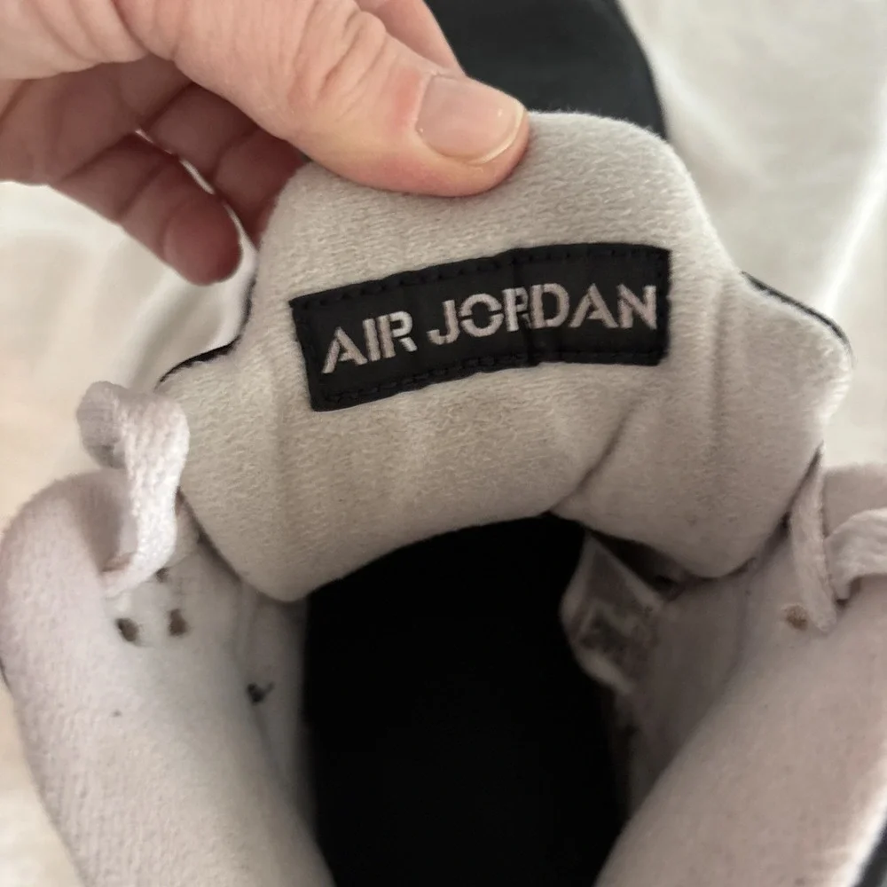 Jordan Five Retro Mid Oreo Men's Size 9 Shoes‎